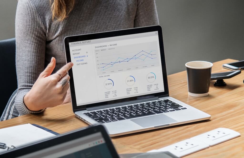 品牌透過官方網站蒐集第一方數據，掌握行銷洞察與市場優勢